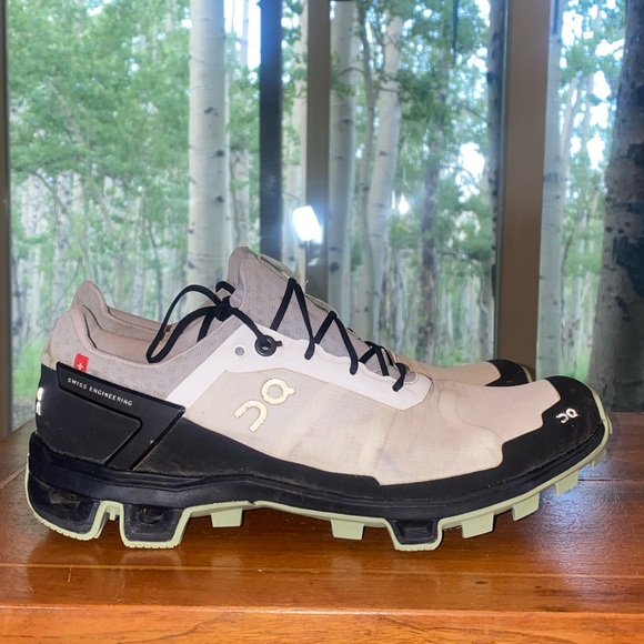 EUC On Running Cloudventure Peak 2.0 Trail Running Shoes - Picture 5 of 8